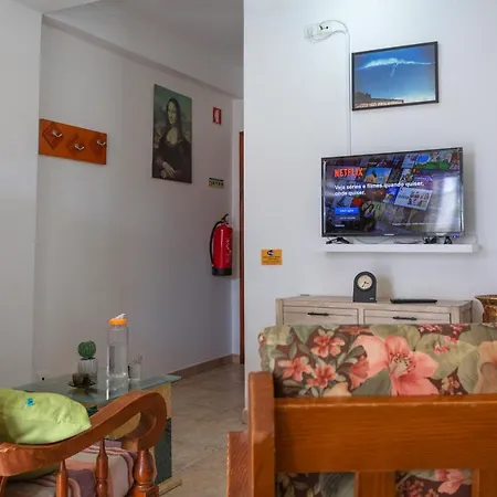 Casas Da Bela - Bairro Típico Na Appartamento Nazaré