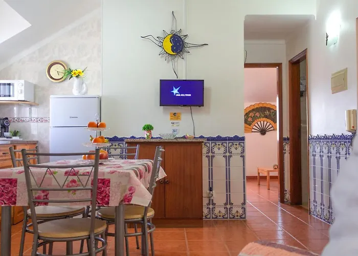 Casas Da Bela - Bairro Tipico Na * ナザレ